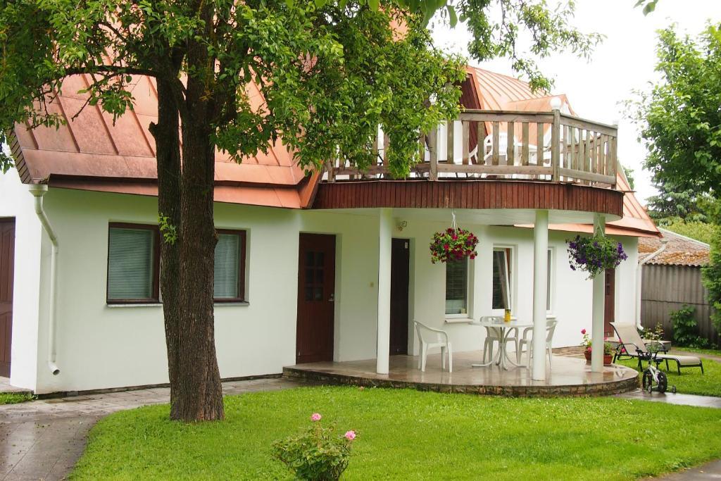 Maenni Guesthouse Haapsalu Δωμάτιο φωτογραφία