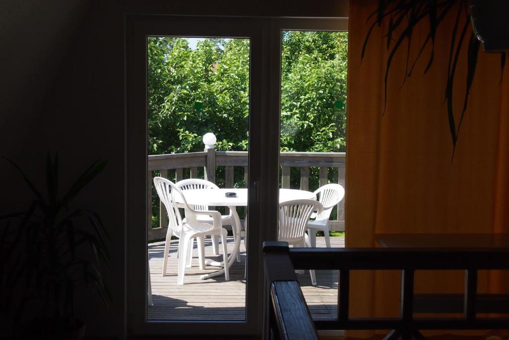 Maenni Guesthouse Haapsalu Εξωτερικό φωτογραφία
